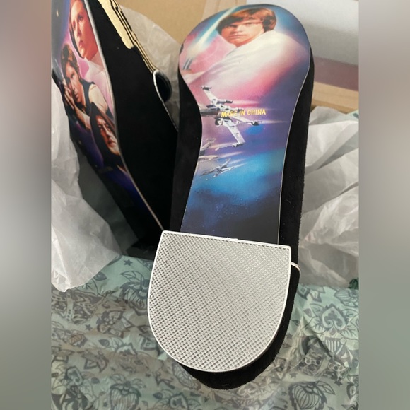 DISNEY PARKS EXCLUSIVE SHOES! - Picture 6 of 9